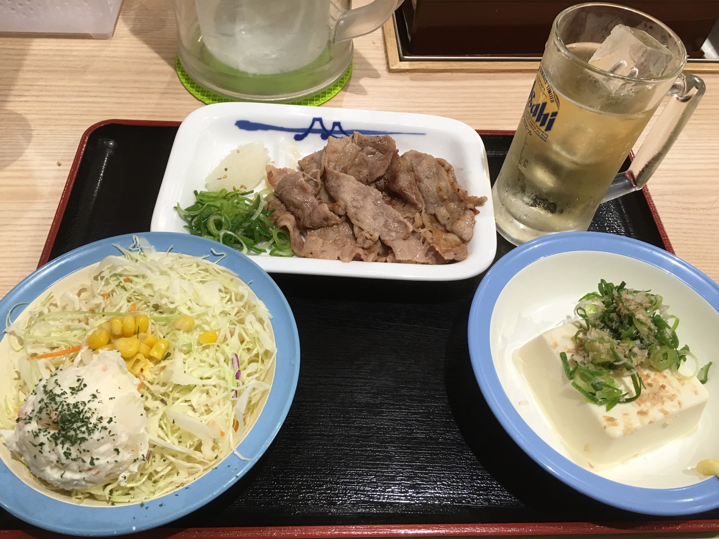 牛めしの松屋を居酒屋のように使ってチョイ呑みする 明日やります